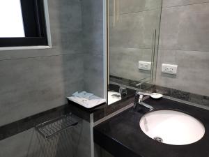 Et bad på 渡小夜電梯民宿 Yilannight B&B