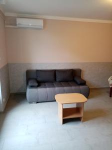 Posedenie v ubytovaní Apartman Pávai-Silye