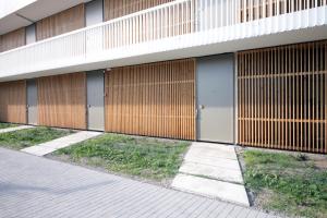 Budova, kde se aparthotel nachází