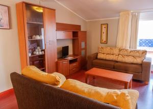 Гостиная зона в Playa Romana Kione Rentals