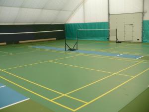 Tenis a/nebo squash v ubytování Penzion Forman nebo okolí