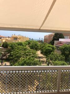 una vista dal balcone di una casa di Ático, Islantilla a Islantilla