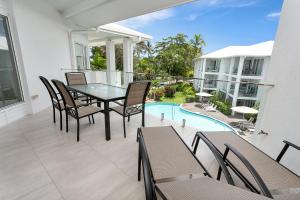 Piscina di Seascape Holidays at Beaches Port Douglas o nelle vicinanze