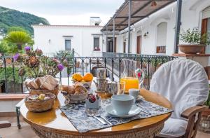 Nespecifikovaný výhled na hory nebo výhled na hory při pohledu z bed and breakfast