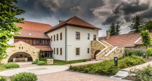 Budova, v ktorej sa apartmánový hotel nachádza
