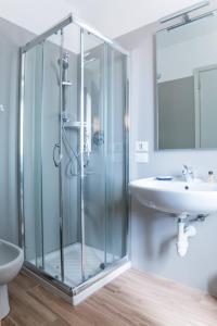 Ett badrum på Hotel Cannaregio 2357