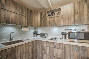 Foto de la galería de Culebra Bungalow with Bay Views and Modern Amenities! en Culebra