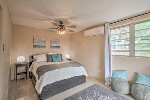 Foto de la galería de Culebra Bungalow with Bay Views and Modern Amenities! en Culebra 16 fotos más