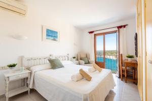 Posteľ alebo postele v izbe v ubytovaní Villa Acantilado + 25 fotografií