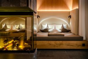 Letto o letti in una camera di Hotel Auenhof