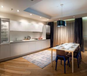 Kuchyň nebo kuchyňský kout v ubytování Armoni Residence Istanbul