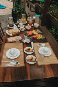 Makanan di atau berdekatan inn ini