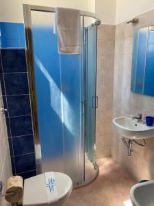 Acquaviva Experience B&B tesisinde bir banyo