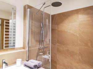 Zdjęcie z galerii obiektu Cosy Park Apartment City Center w Wiedniu