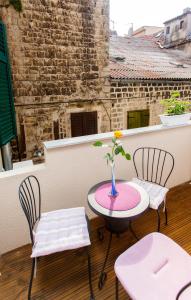 Balkón nebo terasa v ubytování Prior Suites Split