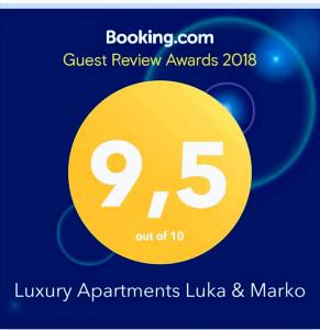 Сертификат, награда, вывеска или другой документ, выставленный в Luxury Apartments Luka & Marko