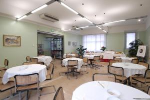 Restoran või mõni muu söögikoht majutusasutuses Albergo Bianchi Stazione