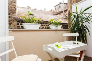 Balkón nebo terasa v ubytování Prior Suites Split