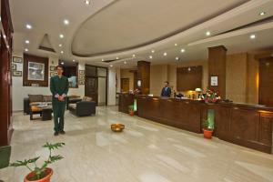 Fuajee või vastuvõtt majutusasutuses Hotel Broadways Inn