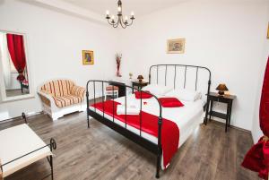 Postel nebo postele na pokoji v ubytování Prior Suites Split