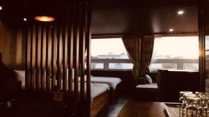 Posezení v ubytování Nhật Nguyên Hotel