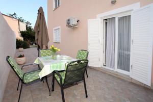 Balkón alebo terasa v ubytovaní Apartmani Radan