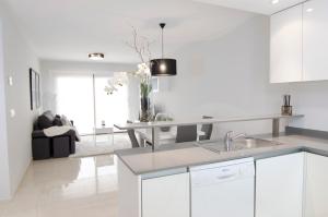 Кухня или мини-кухня в Mar de Pulpí Costa de Almeria by Mar Holidays
