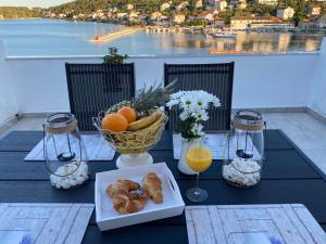 Hrvatska, KALI, Apartmani Mia