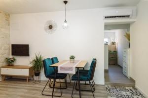 Et tv og/eller underholdning på **Stone House ** Trogir Center ** Old Town