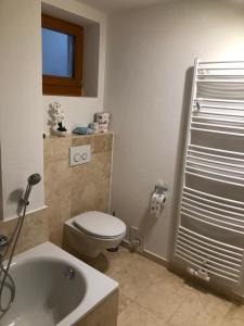 Ein Badezimmer in der Unterkunft Ferienwohnung Tom