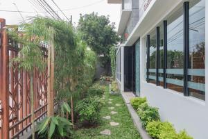 Gallery image of RedDoorz Plus @ Cirebon City Center in Cirebon