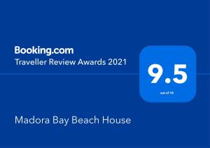 ใบรับรอง รางวัล เครื่องหมาย หรือเอกสารอื่น ๆ ที่จัดแสดงไว้ที่ Madora Bay Beach House