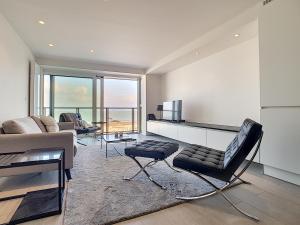 Posezení v ubytování Rubensplein 7p, 4 adults & 3 kids - free parking