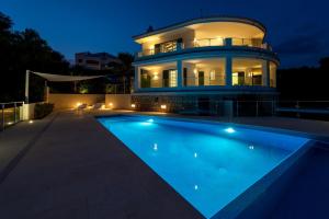 Bazén v ubytování Villa Paraiso D14 nebo v jeho okolí