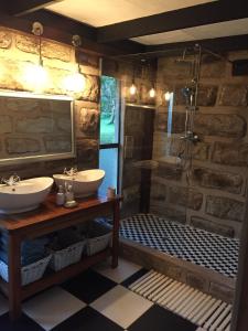 Ванна кімната в Cycad Rock Fishing Lodge