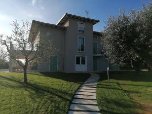 The building in which a panziókat is located