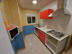 Kuchyň nebo kuchyňský kout v ubytování Hostal El Cartero
