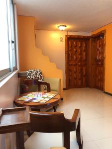 Posezení v ubytování HOTEL El INDIO
