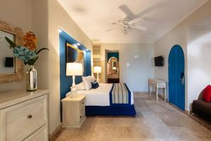Gallery image of Blue Chairs Resort by the Sea - Adults Only in Puerto Vallarta