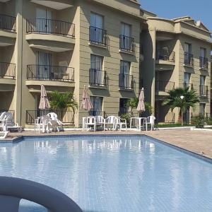 Piscina de la sau aproape de Aldeia das águas Park Resort - Flat Quartier