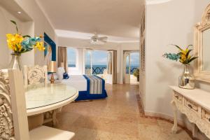 Fotografie z fotogalerie ubytování Blue Chairs Beachfront Resort Puerto Vallarta - Adults Only v destinaci Puerto Vallarta