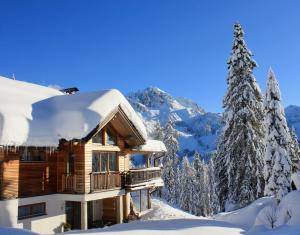 Almhaus Nassfeld durante l'inverno