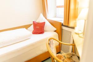 Postel nebo postele na pokoji v ubytování Hotel Der Seehof