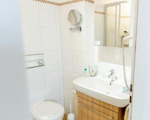 Koupelna v ubytování Hotel Der Seehof