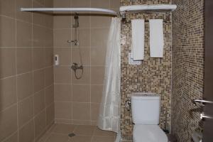 A bathroom at Hotel Motto