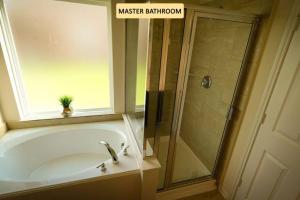 Billede fra billedgalleriet på Rosenberg, Richmond, Katy, 2 Story, 10 Beds - Coopers Hill i Rosenberg