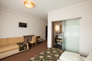 Televisyen dan/atau pusat hiburan di Hotel Altmünsterhof
