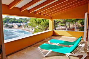 The swimming pool at or close to El Portet - beachfront holiday home with private pool in Moraira