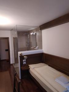 Vannituba majutusasutuses Locanda Aurora B&B