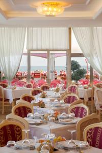 Restaurace v ubytování Hotel Excelsior